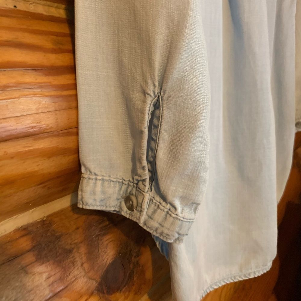 Anthropologie | Cloth & Stone Chambray Button Down Cuffed Sleeve Top XSm… - Picture 7 of 10